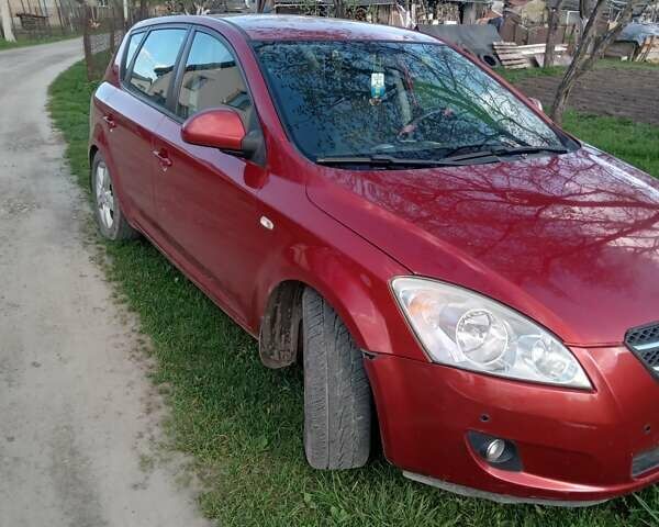 Червоний Кіа Сід, об'ємом двигуна 1.98 л та пробігом 234 тис. км за 6300 $, фото 2 на Automoto.ua