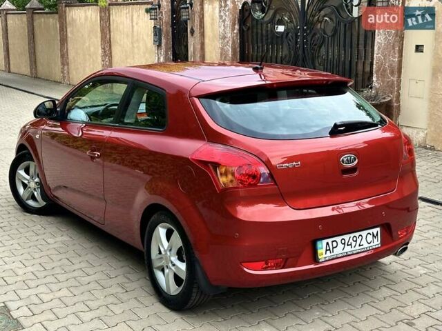 Червоний Кіа Сід, об'ємом двигуна 1.6 л та пробігом 113 тис. км за 7400 $, фото 23 на Automoto.ua
