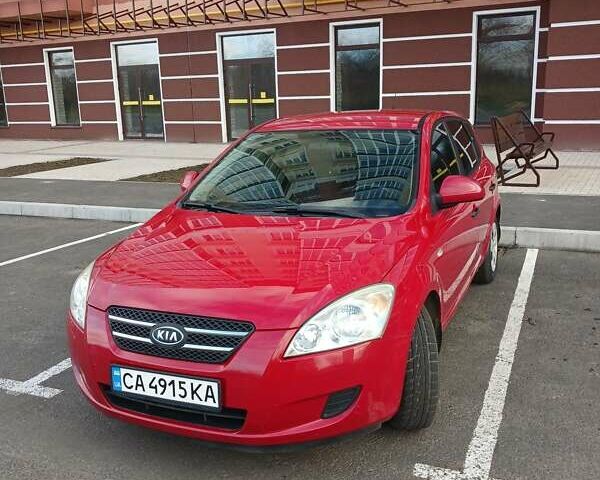 Червоний Кіа Сід, об'ємом двигуна 1.4 л та пробігом 260 тис. км за 4900 $, фото 9 на Automoto.ua