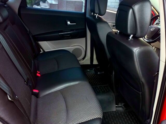 Червоний Кіа Сід, об'ємом двигуна 2 л та пробігом 191 тис. км за 7900 $, фото 8 на Automoto.ua