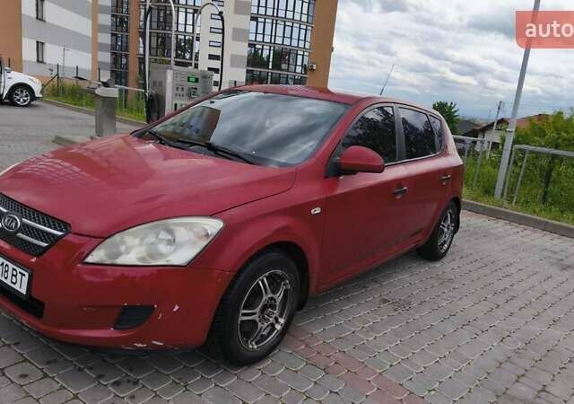 Червоний Кіа Сід, об'ємом двигуна 1.6 л та пробігом 139 тис. км за 6300 $, фото 2 на Automoto.ua