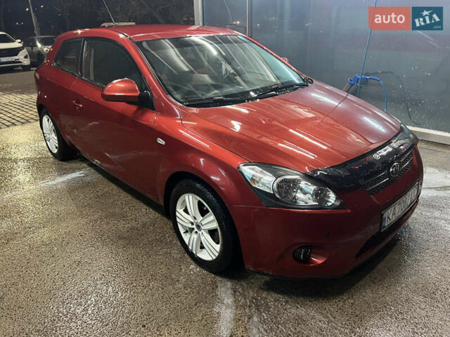 Червоний Кіа Сід, об'ємом двигуна 1.59 л та пробігом 130 тис. км за 5500 $, фото 3 на Automoto.ua