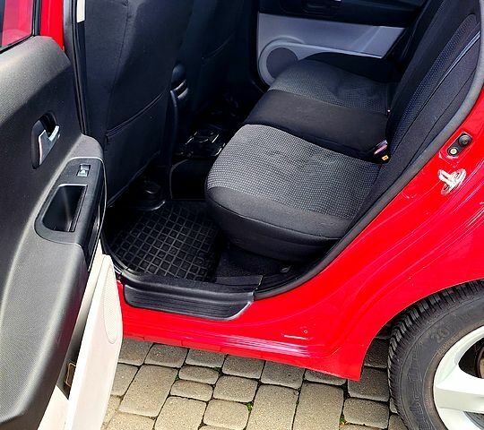 Красный Киа Сид, объемом двигателя 1.6 л и пробегом 214 тыс. км за 5000 $, фото 7 на Automoto.ua