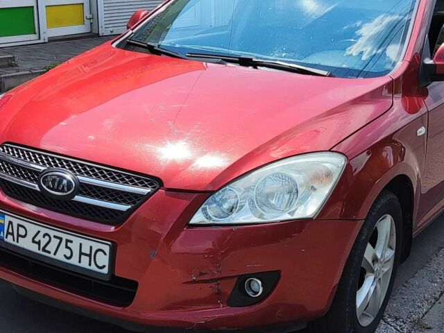 Красный Киа Сид, объемом двигателя 1.6 л и пробегом 230 тыс. км за 4500 $, фото 4 на Automoto.ua