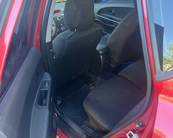 Красный Киа Сид, объемом двигателя 1.6 л и пробегом 267 тыс. км за 5999 $, фото 8 на Automoto.ua