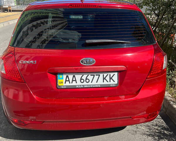 Красный Киа Сид, объемом двигателя 1.6 л и пробегом 267 тыс. км за 5999 $, фото 3 на Automoto.ua