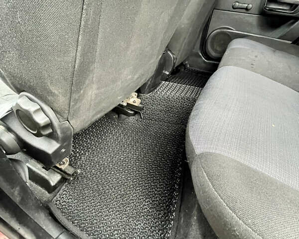 Красный Киа Сид, объемом двигателя 1.4 л и пробегом 191 тыс. км за 6300 $, фото 10 на Automoto.ua