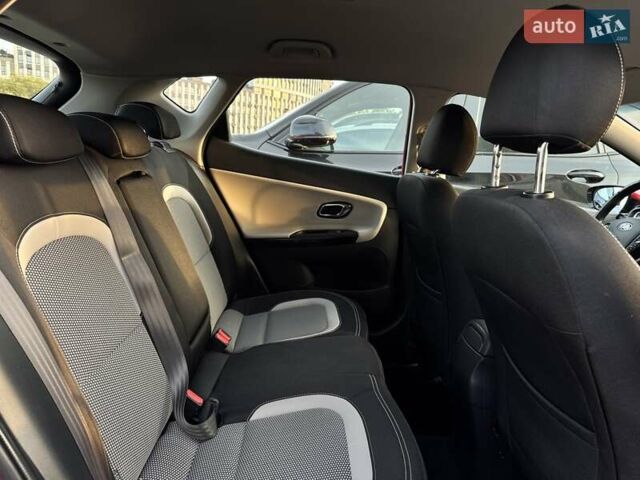 Красный Киа Сид, объемом двигателя 1.59 л и пробегом 128 тыс. км за 13500 $, фото 18 на Automoto.ua