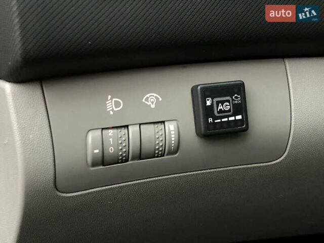 Красный Киа Сид, объемом двигателя 1.6 л и пробегом 248 тыс. км за 4599 $, фото 12 на Automoto.ua