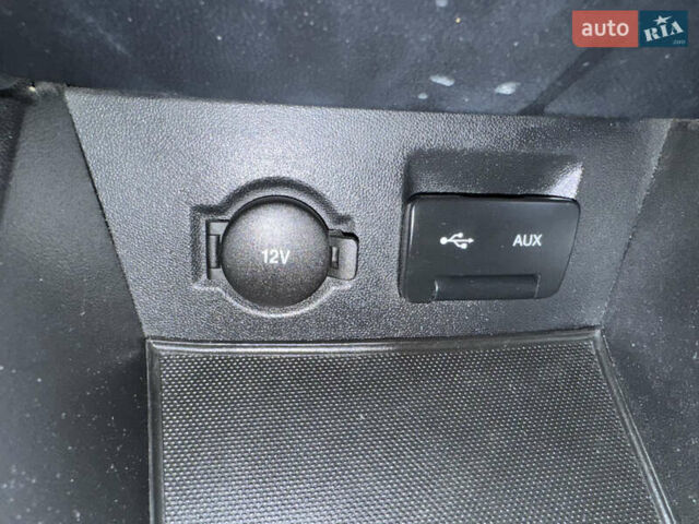 Червоний Кіа Сід, об'ємом двигуна 1.4 л та пробігом 214 тис. км за 5800 $, фото 54 на Automoto.ua