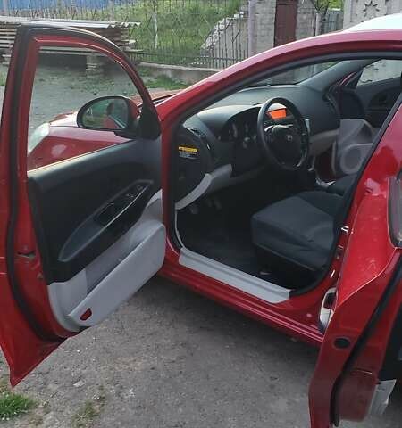 Красный Киа Сид, объемом двигателя 1.4 л и пробегом 288 тыс. км за 5300 $, фото 11 на Automoto.ua