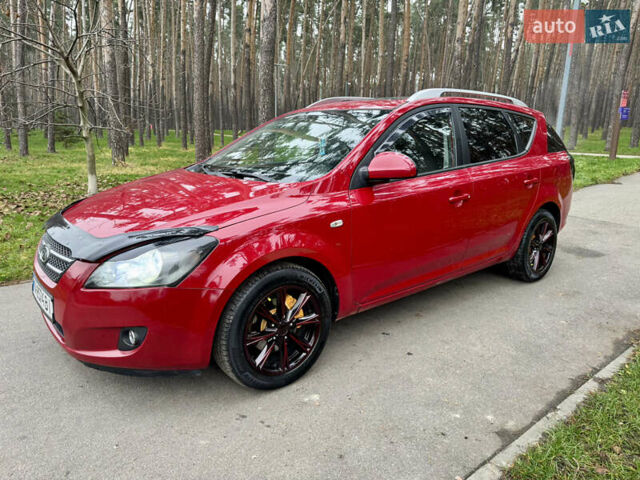 Червоний Кіа Сід, об'ємом двигуна 1.4 л та пробігом 214 тис. км за 5800 $, фото 22 на Automoto.ua