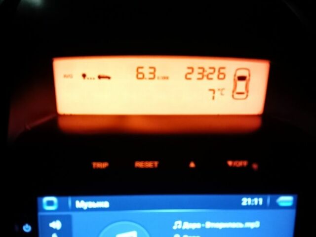 Червоний Кіа Сід, об'ємом двигуна 0 л та пробігом 208 тис. км за 5500 $, фото 4 на Automoto.ua