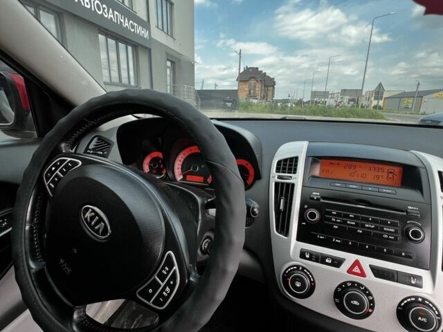 Красный Киа Сид, объемом двигателя 1.6 л и пробегом 290 тыс. км за 4650 $, фото 6 на Automoto.ua