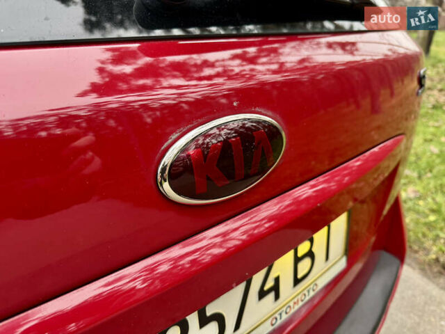 Червоний Кіа Сід, об'ємом двигуна 1.4 л та пробігом 214 тис. км за 5800 $, фото 13 на Automoto.ua