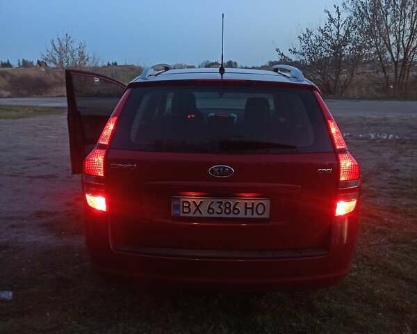 Червоний Кіа Сід, об'ємом двигуна 1.58 л та пробігом 325 тис. км за 4999 $, фото 14 на Automoto.ua