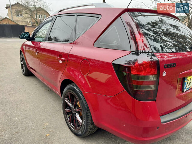 Червоний Кіа Сід, об'ємом двигуна 1.4 л та пробігом 214 тис. км за 5800 $, фото 24 на Automoto.ua