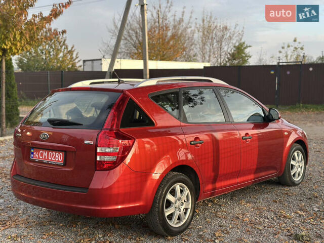 Красный Киа Сид, объемом двигателя 1.4 л и пробегом 224 тыс. км за 5600 $, фото 21 на Automoto.ua