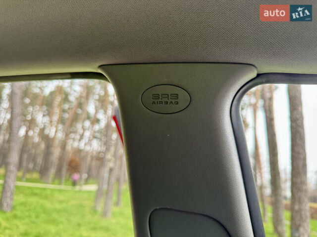 Червоний Кіа Сід, об'ємом двигуна 1.4 л та пробігом 214 тис. км за 5800 $, фото 59 на Automoto.ua