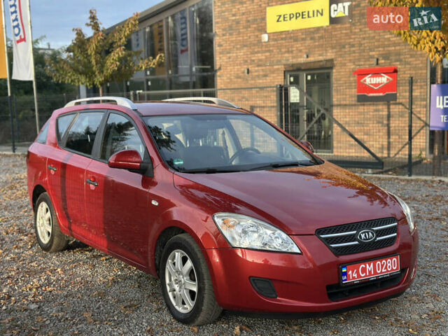 Красный Киа Сид, объемом двигателя 1.4 л и пробегом 224 тыс. км за 5600 $, фото 3 на Automoto.ua