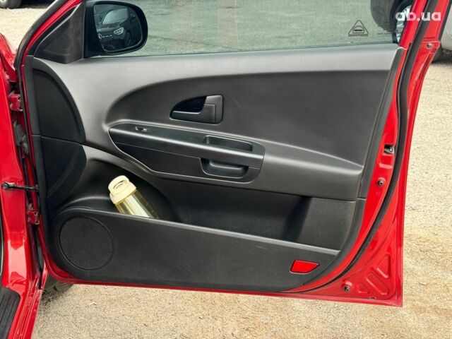 Красный Киа Сид, объемом двигателя 1.6 л и пробегом 267 тыс. км за 6890 $, фото 21 на Automoto.ua