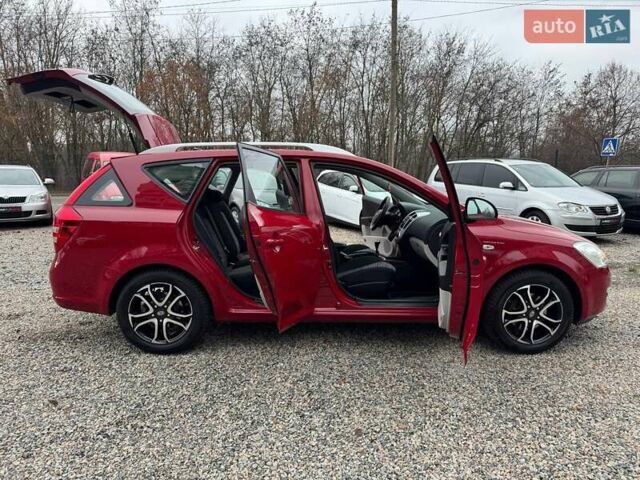 Червоний Кіа Сід, об'ємом двигуна 0 л та пробігом 108 тис. км за 5900 $, фото 52 на Automoto.ua