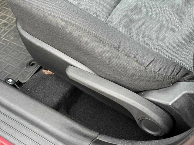 Киа Сид 2009 в Виннице на Automoto.ua Красный Киа Сид, объемом двигателя 1.6 л и пробегом 267 тыс. км за 6890 $, фото 14 на Automoto.ua