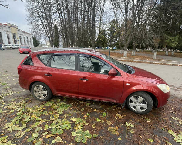 Красный Киа Сид, объемом двигателя 1.4 л и пробегом 234 тыс. км за 4750 $, фото 3 на Automoto.ua
