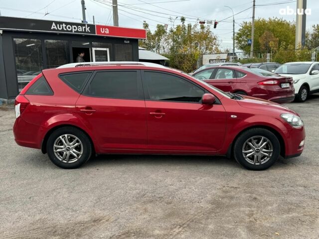 Красный Киа Сид, объемом двигателя 1.6 л и пробегом 267 тыс. км за 6890 $, фото 4 на Automoto.ua