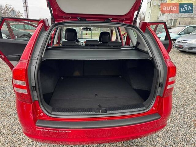 Червоний Кіа Сід, об'ємом двигуна 0 л та пробігом 108 тис. км за 5900 $, фото 59 на Automoto.ua