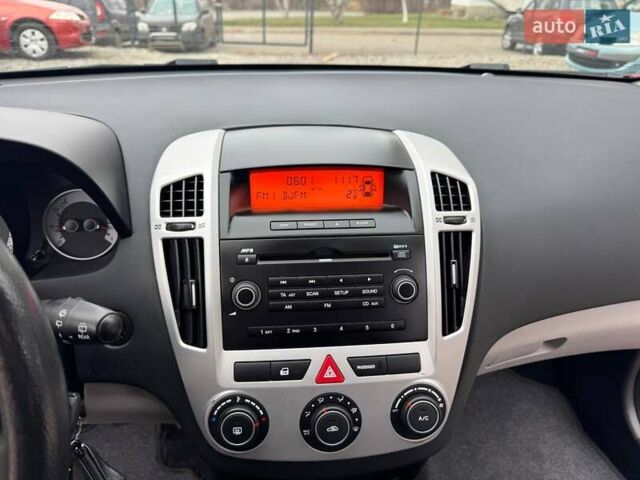 Червоний Кіа Сід, об'ємом двигуна 0 л та пробігом 108 тис. км за 5900 $, фото 28 на Automoto.ua