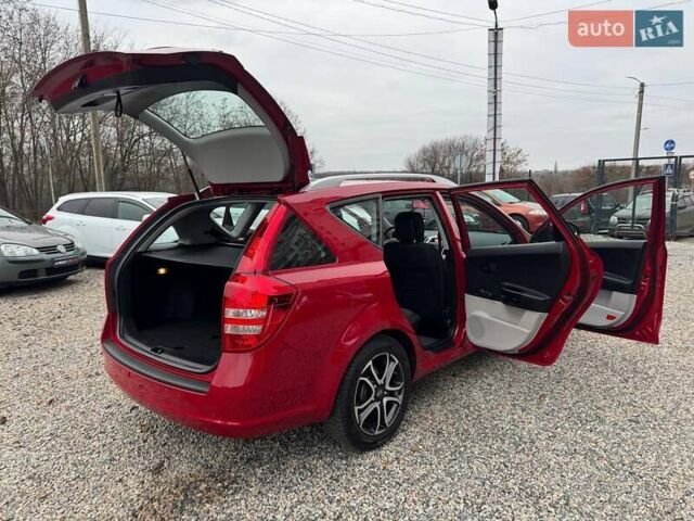 Червоний Кіа Сід, об'ємом двигуна 0 л та пробігом 108 тис. км за 5900 $, фото 53 на Automoto.ua