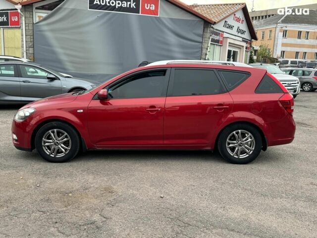 Красный Киа Сид, объемом двигателя 1.6 л и пробегом 267 тыс. км за 6890 $, фото 9 на Automoto.ua