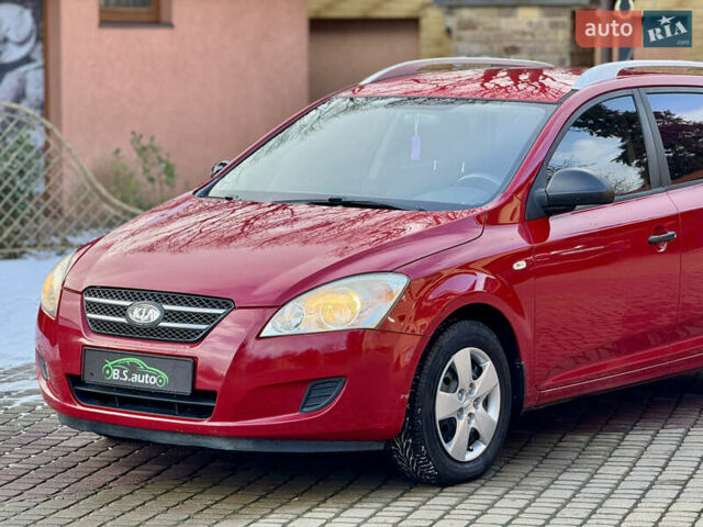 Червоний Кіа Сід, об'ємом двигуна 1.4 л та пробігом 217 тис. км за 4900 $, фото 5 на Automoto.ua