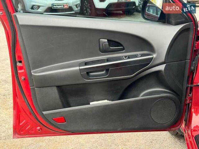 Красный Киа Сид, объемом двигателя 1.6 л и пробегом 267 тыс. км за 6890 $, фото 11 на Automoto.ua
