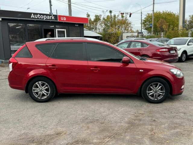 Киа Сид 2009 в Виннице на Automoto.ua Красный Киа Сид, объемом двигателя 1.6 л и пробегом 267 тыс. км за 6890 $, фото 4 на Automoto.ua