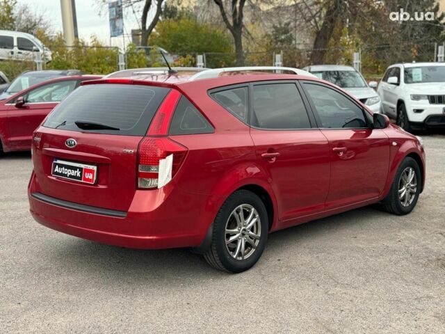 Красный Киа Сид, объемом двигателя 1.6 л и пробегом 267 тыс. км за 6890 $, фото 5 на Automoto.ua