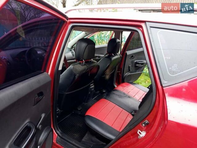 Красный Киа Сид, объемом двигателя 1.59 л и пробегом 308 тыс. км за 7200 $, фото 8 на Automoto.ua