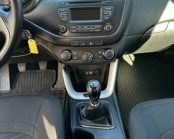 Киа Сид 2017 в Киеве на Automoto.ua Красный Киа Сид, объемом двигателя 1.58 л и пробегом 273 тыс. км за 8000 $, фото 8 на Automoto.ua