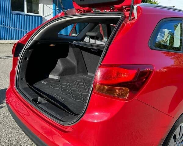 Киа Сид 2017 в Киеве на Automoto.ua Красный Киа Сид, объемом двигателя 1.58 л и пробегом 273 тыс. км за 8000 $, фото 11 на Automoto.ua