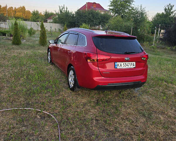 Красный Киа Сид, объемом двигателя 1.59 л и пробегом 117 тыс. км за 13999 $, фото 2 на Automoto.ua