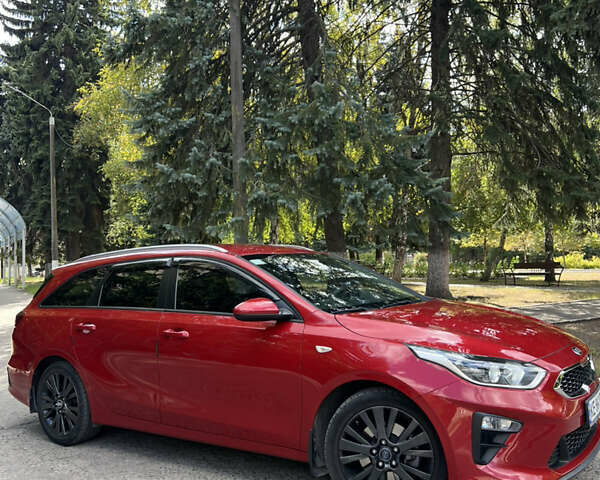 Красный Киа Сид, объемом двигателя 1 л и пробегом 56 тыс. км за 10800 $, фото 20 на Automoto.ua