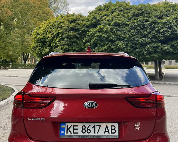 Красный Киа Сид, объемом двигателя 1 л и пробегом 56 тыс. км за 10800 $, фото 13 на Automoto.ua