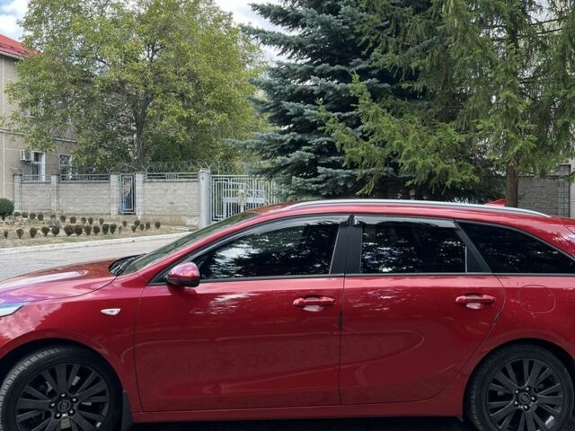 Красный Киа Сид, объемом двигателя 1 л и пробегом 56 тыс. км за 10800 $, фото 7 на Automoto.ua