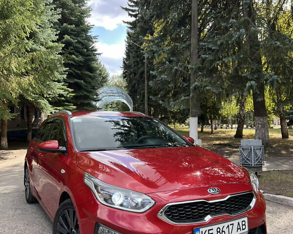 Красный Киа Сид, объемом двигателя 1 л и пробегом 56 тыс. км за 10800 $, фото 21 на Automoto.ua