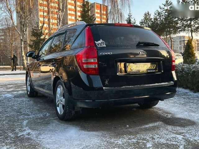 Киа Сид, объемом двигателя 4.25 л и пробегом 150 тыс. км за 7700 $, фото 4 на Automoto.ua