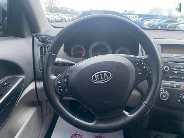 Киа Сид, объемом двигателя 1.6 л и пробегом 226 тыс. км за 5800 $, фото 16 на Automoto.ua