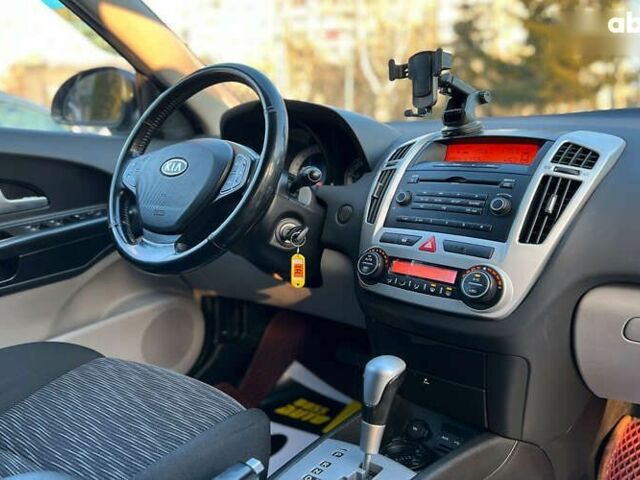 Киа Сид, объемом двигателя 4.25 л и пробегом 150 тыс. км за 7700 $, фото 9 на Automoto.ua