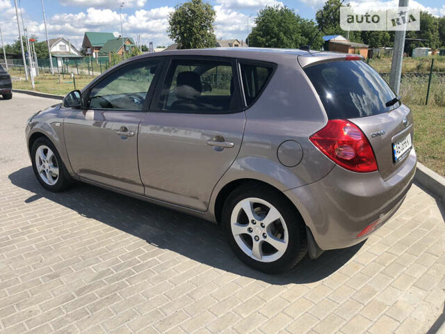 Киа Сид, объемом двигателя 1.6 л и пробегом 184 тыс. км за 6700 $, фото 20 на Automoto.ua