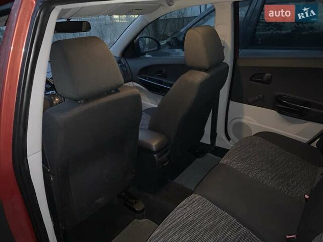 Киа Сид, объемом двигателя 1.4 л и пробегом 166 тыс. км за 6500 $, фото 4 на Automoto.ua